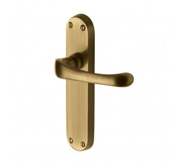 Heritage Brass Gloucester Door Handles On Backplate - Antique Brass
