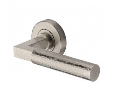 Heritage Brass Hammered Bauhaus Lever On Round Rose - Satin Nickel