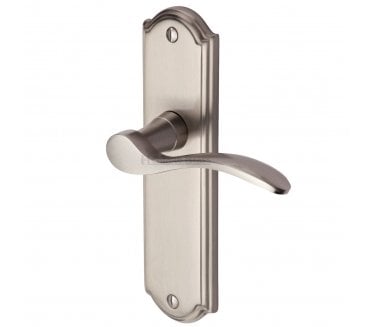 Heritage Brass Howard Door Handles On Backplate - Satin Nickel