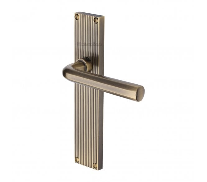 Heritage Brass Octave On Reeded Backplate - Antique Brass
