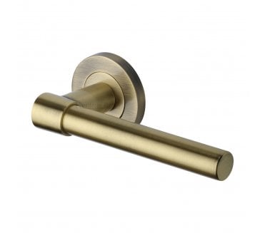 Heritage Brass Phoenix Smooth Lever Handle On Rose - Antique Brass