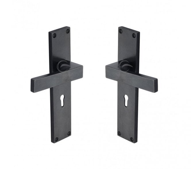 Heritage Brass RDB Cheswell Door Handles On Backplate - Rustic Dark Bronze