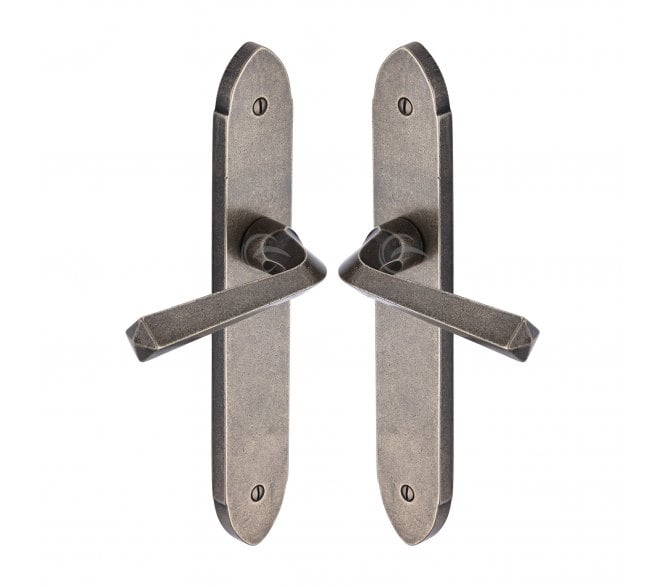 Heritage Brass RPW Grafton Door Handles On Backplate - Rustic Pewter