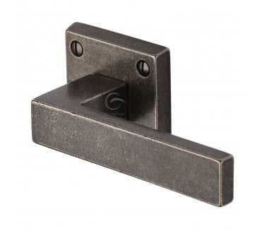 Heritage Brass RPW5410 Hanwood Door Handles On Square Roses - Rustic Pewter
