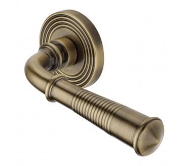 Heritage Brass RR1935 Bridgetown Lever on Reeded Rose - Antique Brass