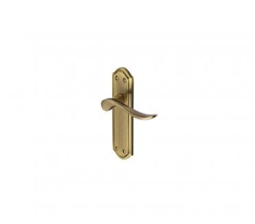 Heritage Brass Sandown Door Handles On Backplate - Antique Brass