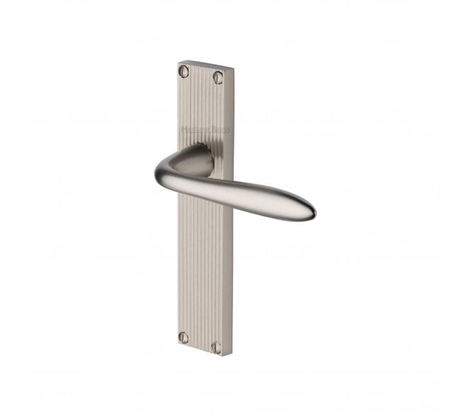 Heritage Brass Sutton On Reeded Backplate - Satin Nickel