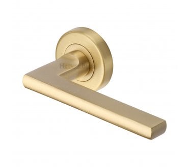 Heritage Brass Trident Door Handles On Round Rose - Satin Brass
