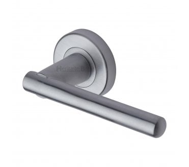 Heritage Brass V1001 Challenger Door Handles On Round Rose - Satin Chrome