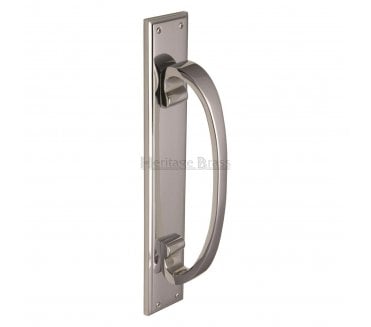 Heritage Brass V1162 Large Pull Handle On 460x76mm Backplate - Polished Chrome