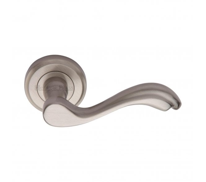 Heritage Brass V1601 Lisboa Door Handles On Round Rose - Satin Nickel