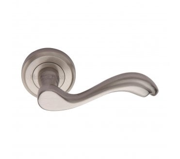 Heritage Brass V1601 Lisboa Door Handles On Round Rose - Satin Nickel