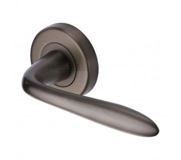 Heritage Brass V1750 Sutton Door Handles On Round Rose - Matt Bronze