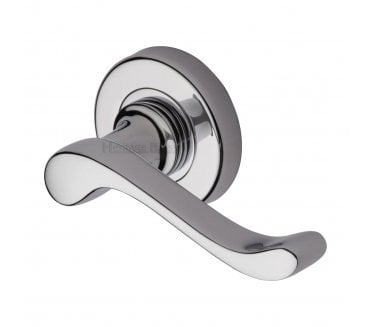 Heritage Brass V3010 Bedford Door Handles On Round Rose - Polished Chrome