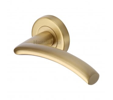 Heritage Brass V3490 Centaur Door Handles On Round Rose - Satin Brass