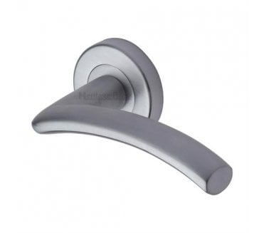 Heritage Brass V3490 Centaur Door Handles On Round Rose - Satin Chrome