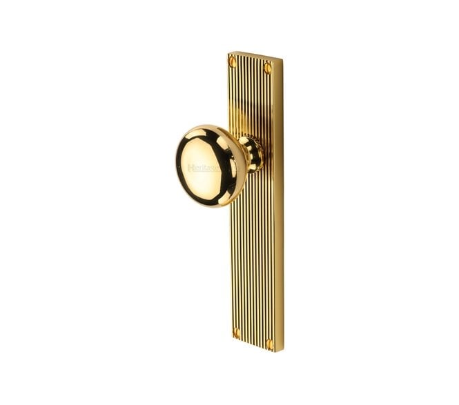Heritage Brass V9200-PB Victoria Mortice Knobs On Reeded Backplate - Polished Brass