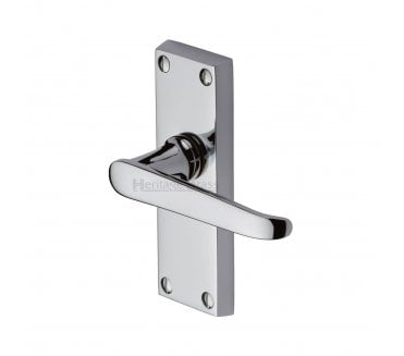 Heritage Brass Victoria Door Handles On Backplate - Polished Chrome