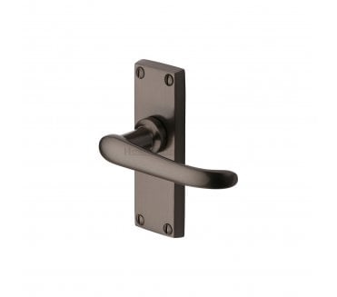 Heritage Brass Windsor Door Handles On Backplate - Matt Bronze