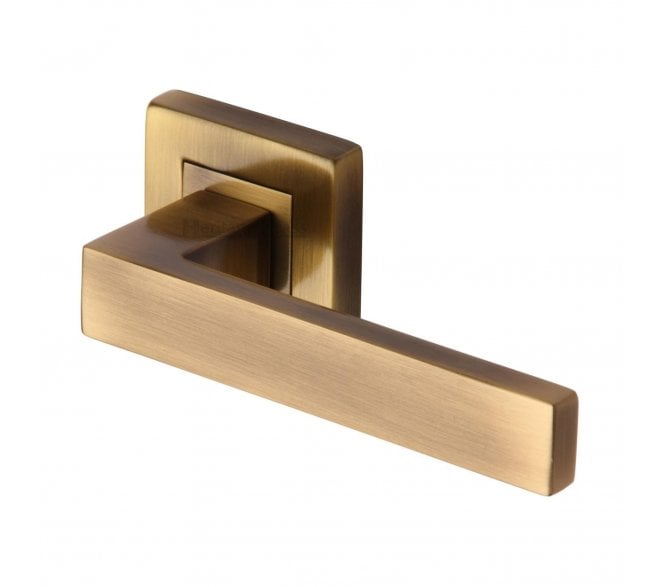 Heritage SQ5420 Delta Square Door Handle on Square Rose - Antique Brass