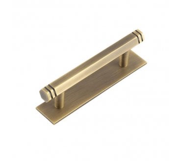 Hoxton Nile Cabinet Handle On Plain Plate - Antique Brass