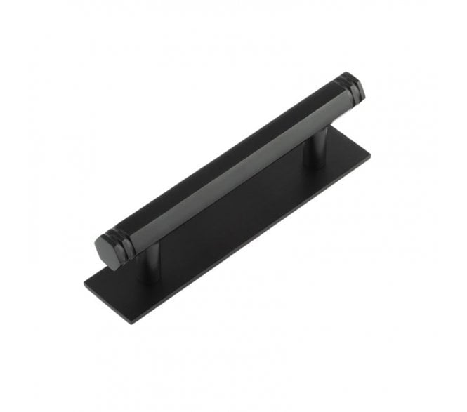 Hoxton Nile Cabinet Handle On Plain Plate - Matt Black