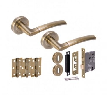 Hunta Nemo Antique Brass Door Handle Lock Pack (x3 hinges)