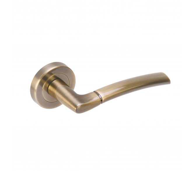 Hunta Nemo Door Handle on Rose - Antique Brass