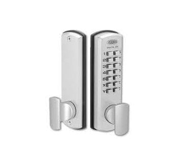 Lockwood 530 Digital DX Entrance Set - Satin Chrome