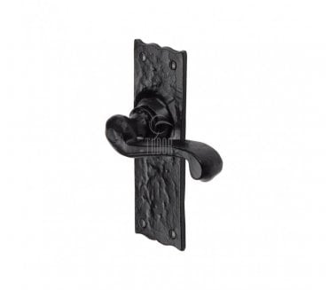 M Marcus Shropshire Door Handles On Backplate - Black Antique