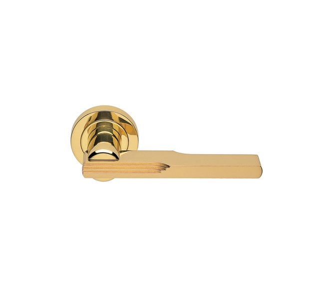 Manital AQ5 Veronica Lever on Round Rose - Polished Brass