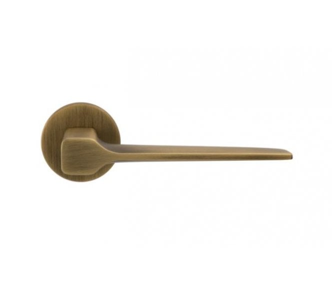 Manital Sonica Lever Handle On Round Rose - Antique Brass