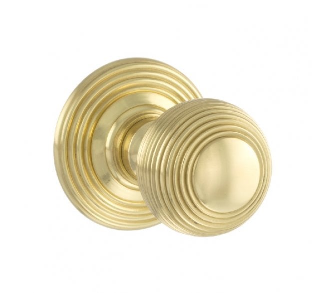 Old English OE50 Reeded Solid Brass Door Knobs - Polished Brass