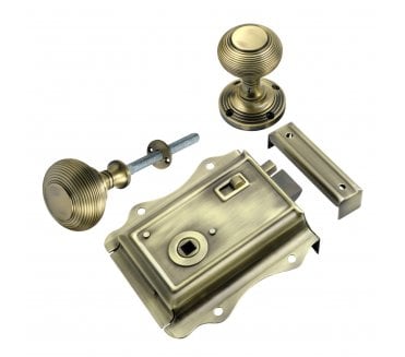 Prima Fancy Rim Latch Set c/w Beehive Rim Knobs - Antique Brass