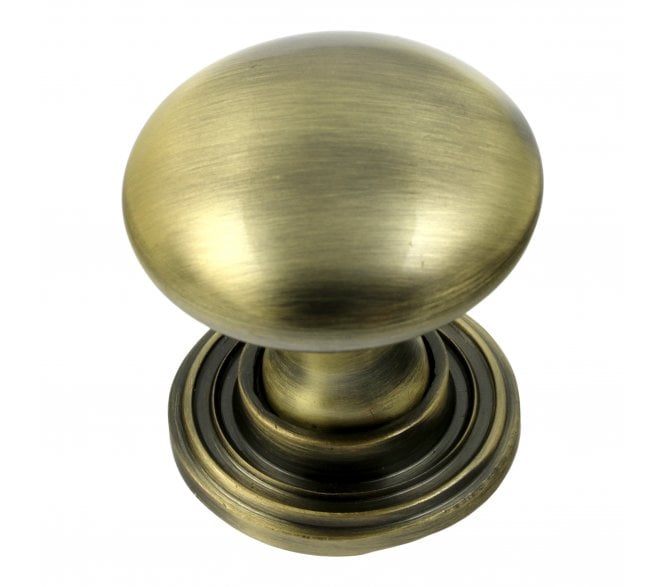 Prima Ringed Plate Cabinet Knobs - Antique Brass