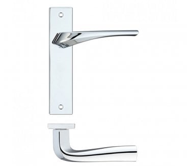 Rosso Maniglie Aries Lever Handles On Backplate - Polished Chrome