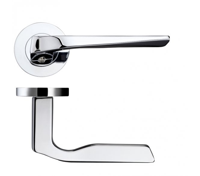 Rosso Maniglie Lyra Door Handles On Round Rose - Polished Chrome