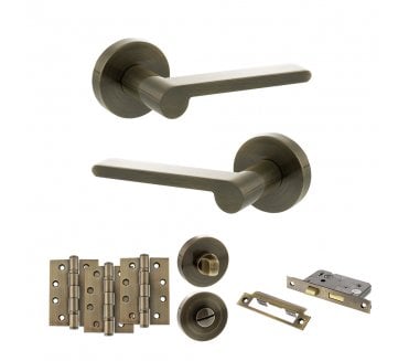 Senza Pari Darrio Door Handle Bathroom Pack (4 Fire Rated Hinges x3) - Antique Brass