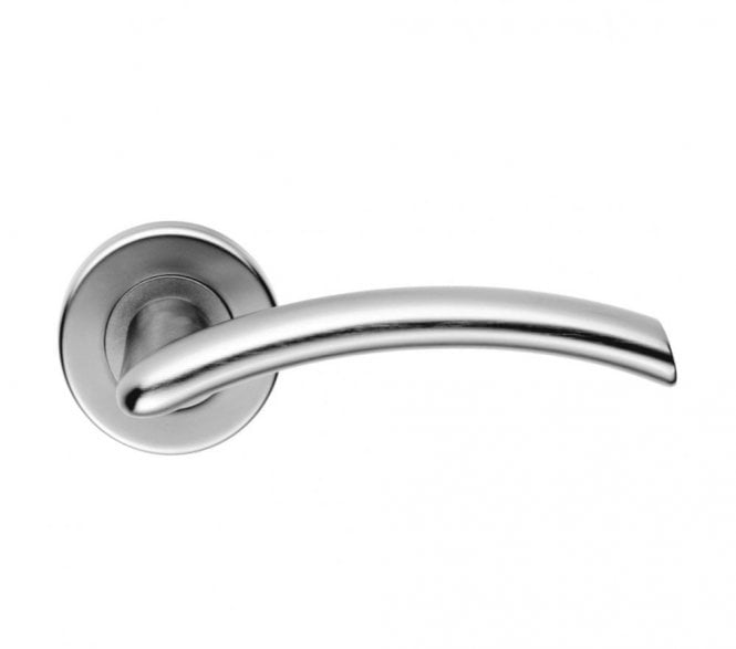 Serozzetta SZC030 Tres Door Handle On Rose -Satin Chrome