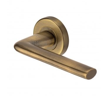 Sorrento SC-2352 Lena Door Handles On Round Rose - Antique Brass Brass