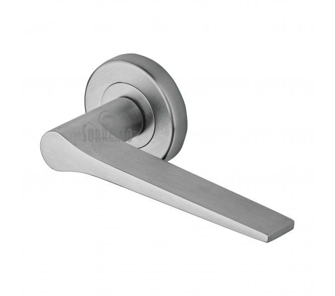 Sorrento SC-3059 Neo Door Handles On Round Rose - Satin Chrome