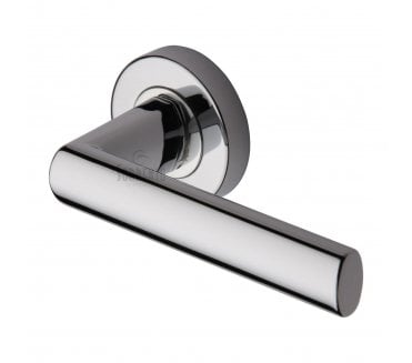 Sorrento SC-6420 Milan Door Handles On Round Rose - Polished Chrome