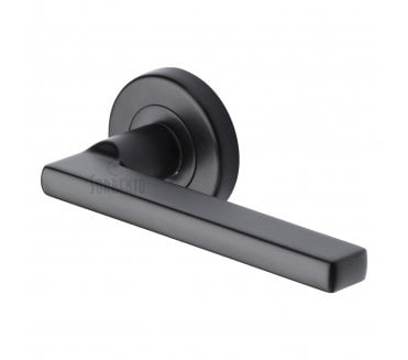 Sorrento SC-7580 Vector Door Handles On Round Rose - Matt Black