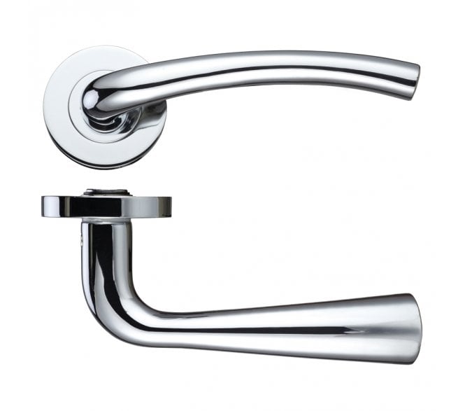 Stanza Assisi Door Handles On Round Rose - Polished Chrome