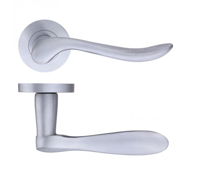 Stanza Lincoln Designer Door Handles on Rose - Satin Chrome