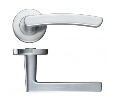 Stanza Santiago Door Handles On Round Rose - Satin Chrome