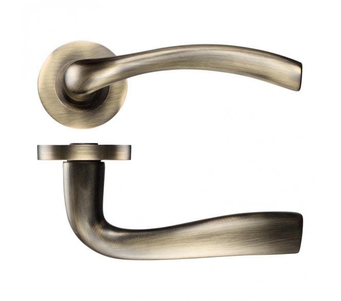 Stanza Siena Designer Door Handles on Rose - Florentine Bronze