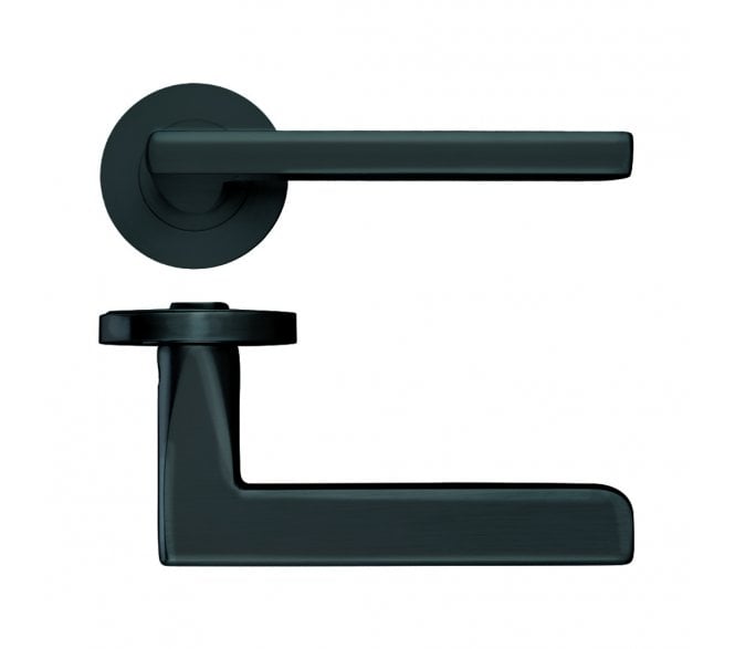 Stanza Venice Designer Door Handles on Rose - Oscuro Matt Black