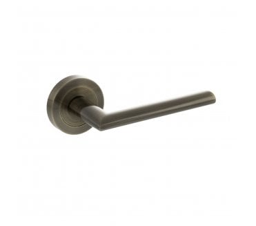 STATUS Alabama Lever Door Handle on Round Rose - Antique Brass
