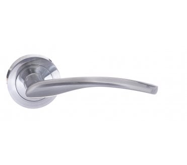 STATUS Arizona Lever Handle On Rose - Satin Chrome
